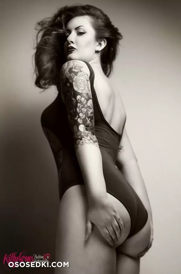 Abi Rose - 42