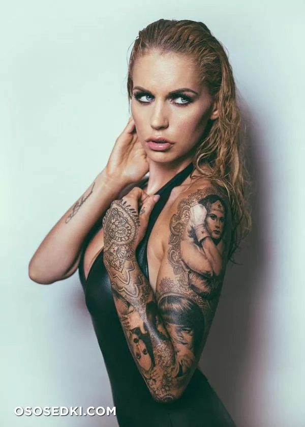 Lisa Marie Hughes - 19