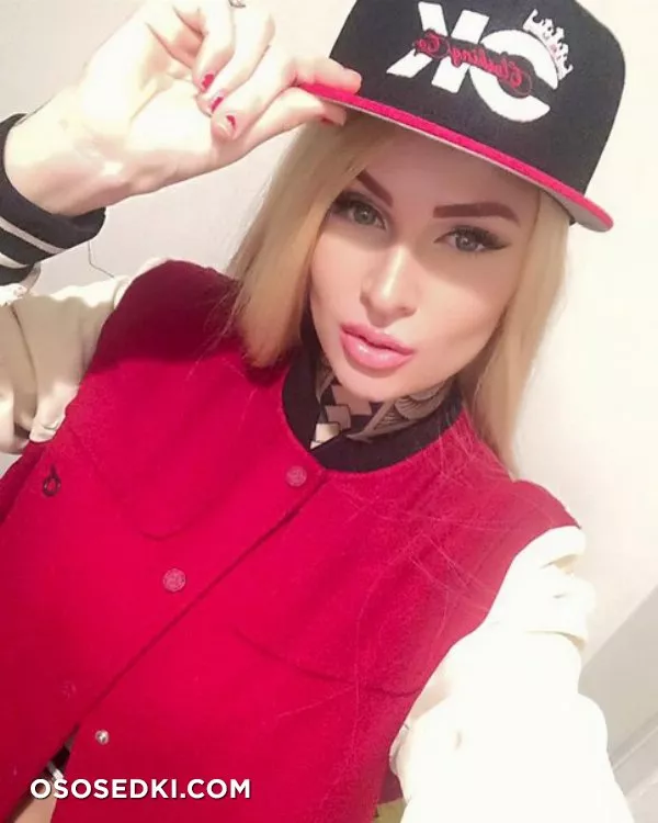 Tessa Lizz - 10
