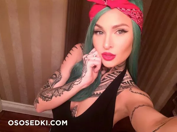 Tessa Lizz - 24