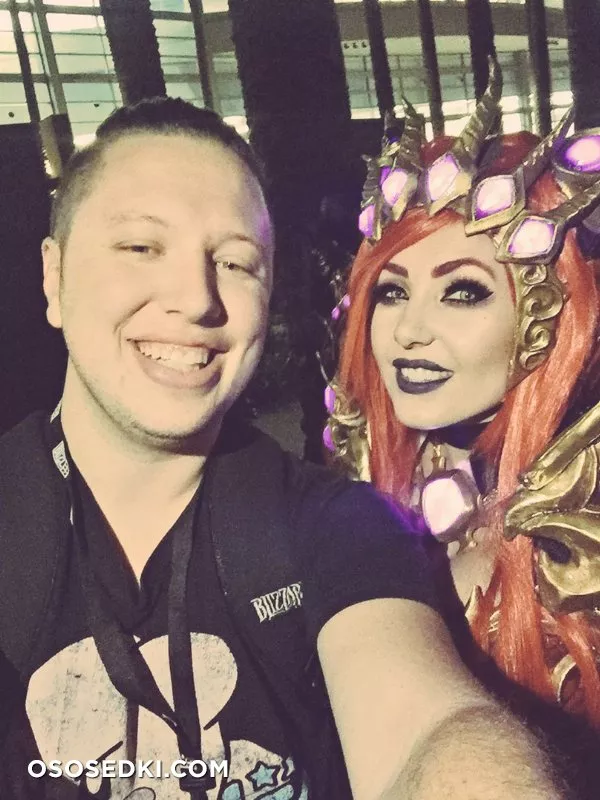 Alexstrasza from World of Warcraft - 3