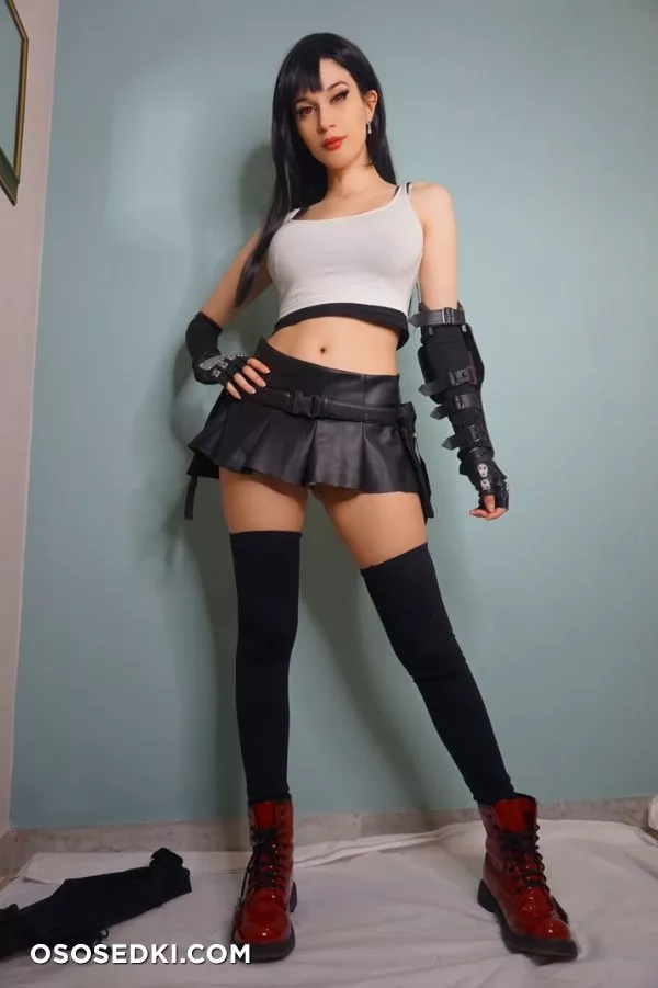 Meryl Sama - Tifa Remake - 46