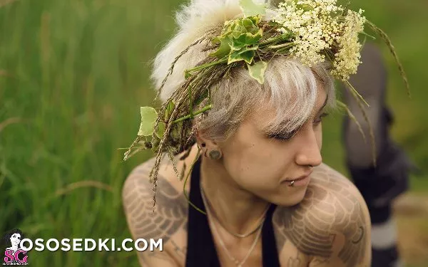 Dwam - Midsummer Crown - 8