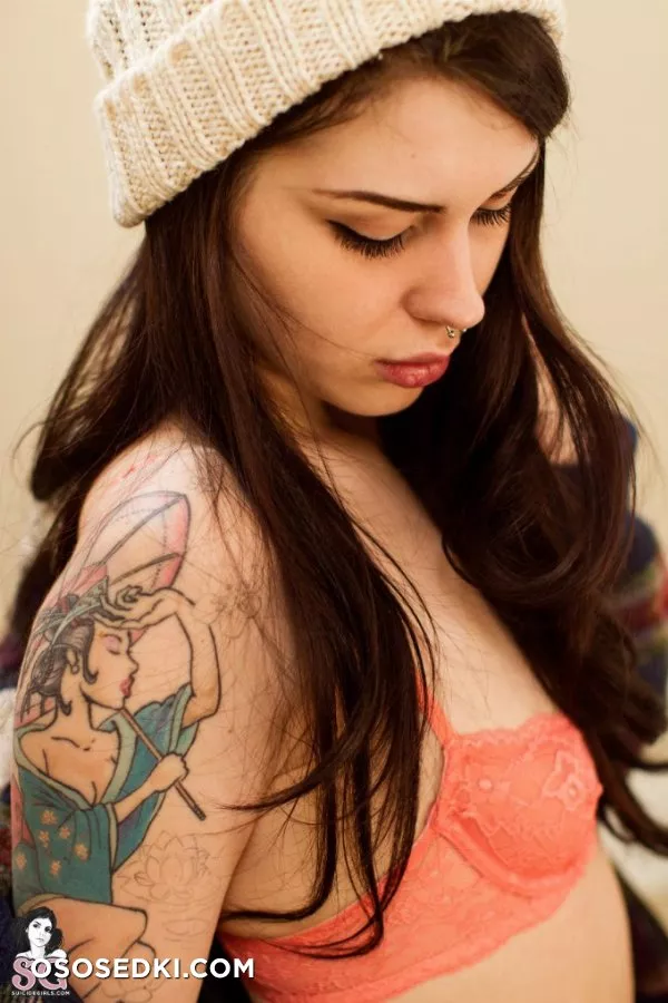 Arwen - Wrapped In Sun - 11