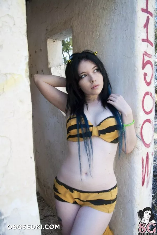 Voly - The Invader Girl - 7
