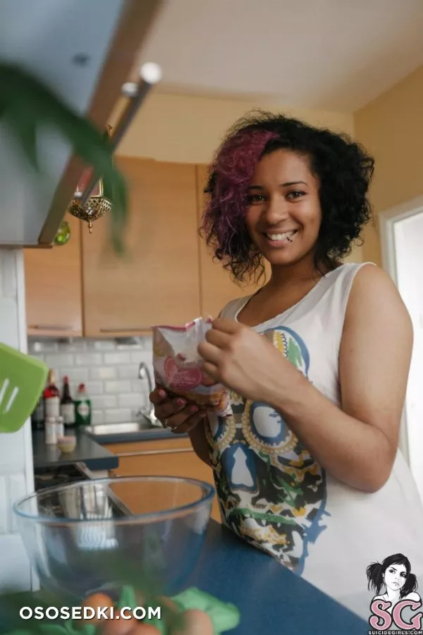 Miss_Smiff - Kitchen Fever - 3