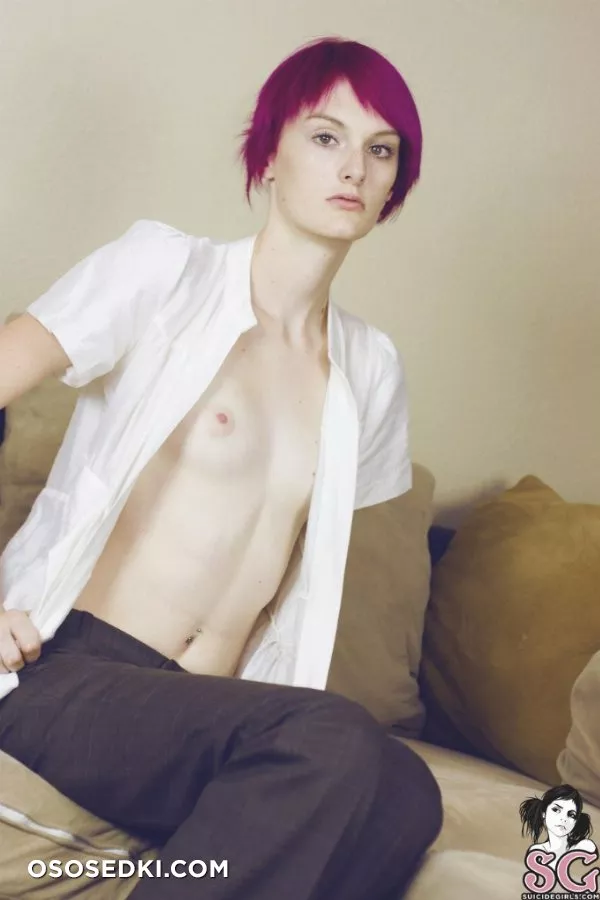 Chthonia - Casual Friday - 6
