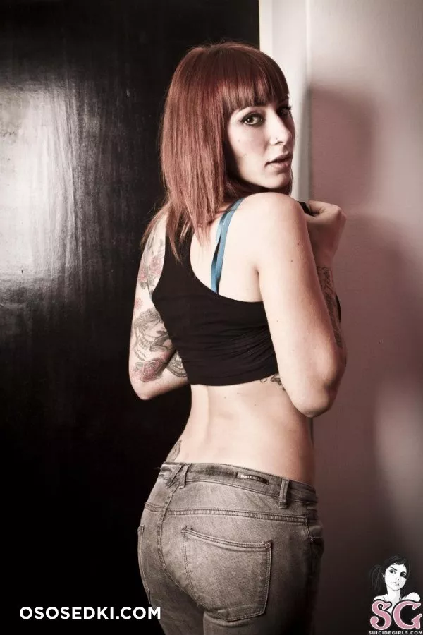 Kellybabydoll - Red Wall Sex - 7