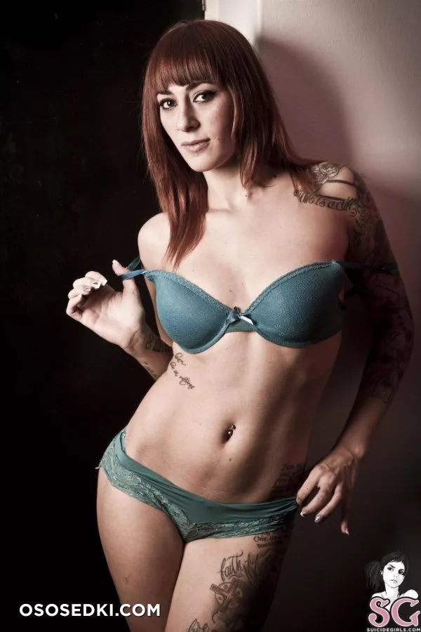 Kellybabydoll - Red Wall Sex - 29