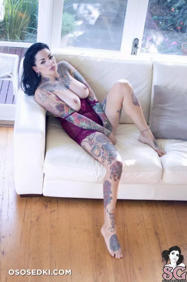 Christina - Boss - 21