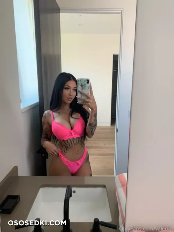 Valerie Cossette - 47