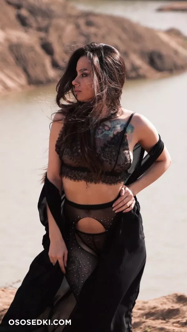 Aliya Vargella - 123