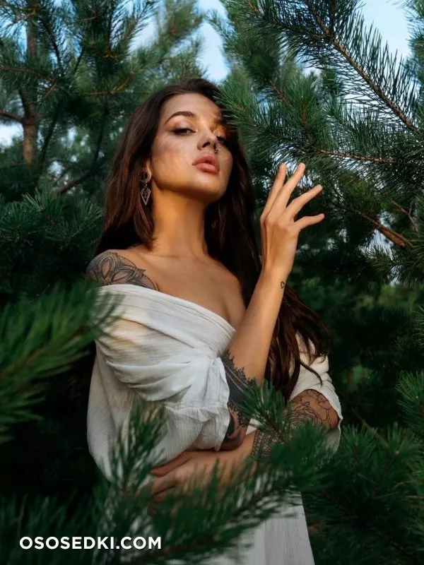 Polina Svetlova - 18