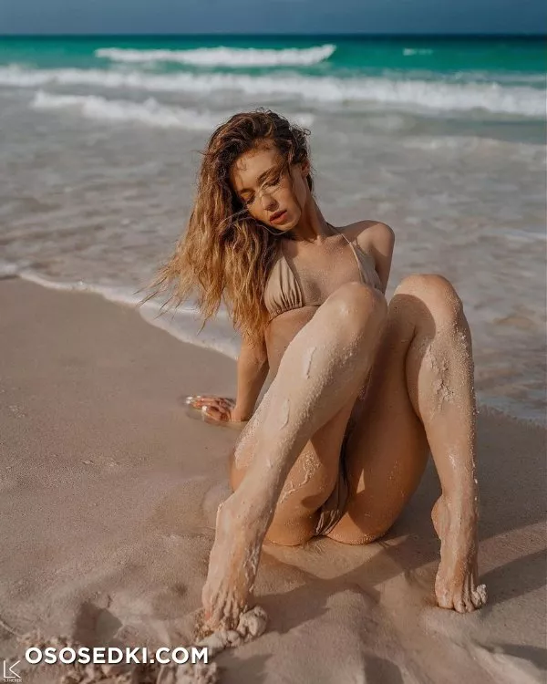 Anna Tsaralunga - 429