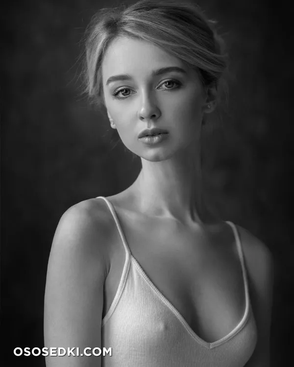 Anna Tsaralunga - 730