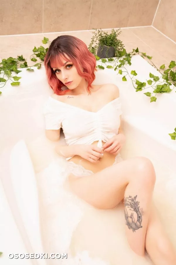 ROLYAT - 52