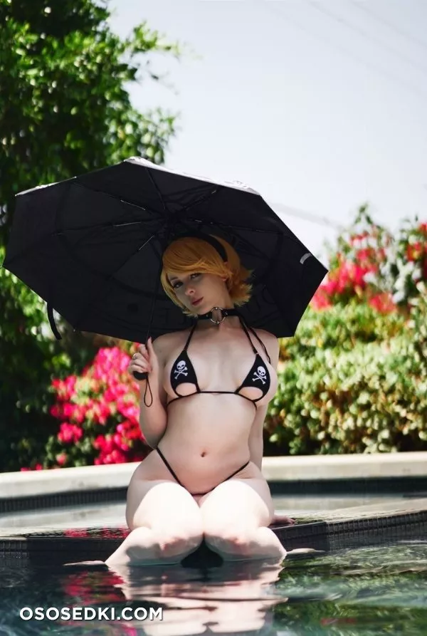 Jenna Lynn Meowri - 202