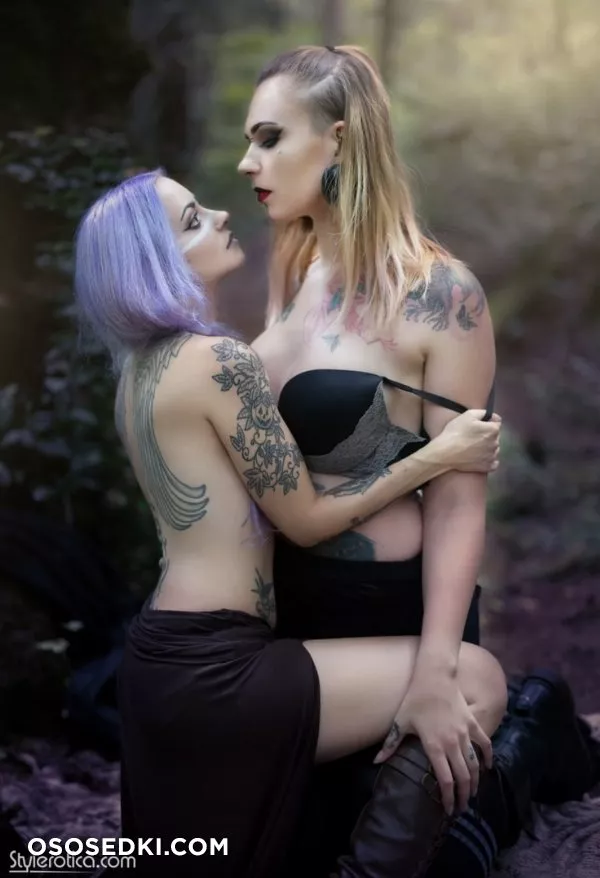 Genevieve & Kindra - 17