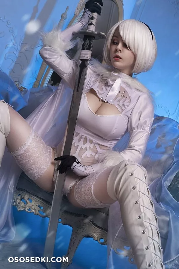 Helly Von Valentine - 335