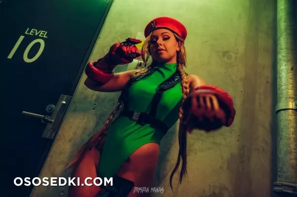 Amy Thunderbolt - 88