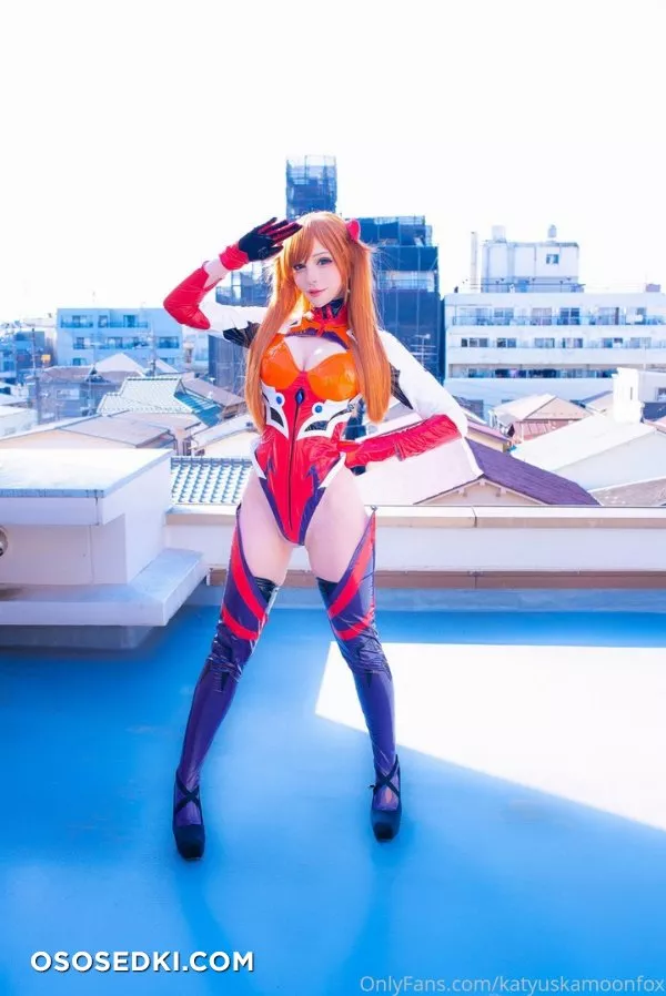 Katyuska Moonfox  - 28