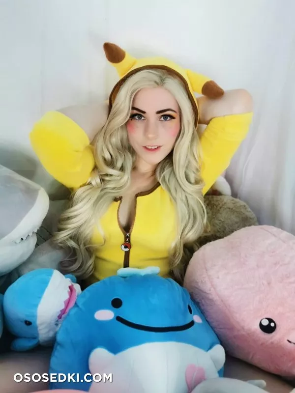 Bukkit (Linda) Brown - Pikachu cosplay set - 3