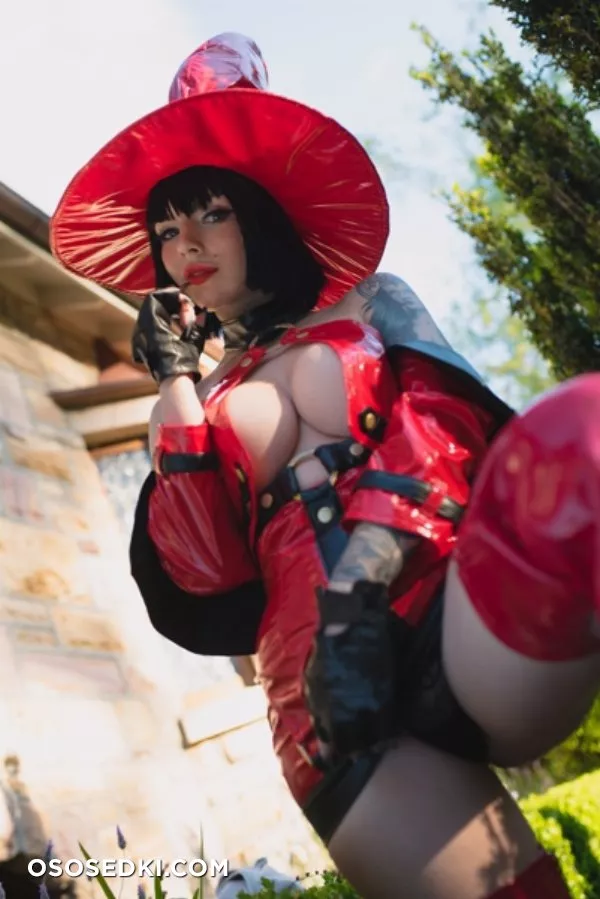 Katyuska Moonfox - erotic patreon cosplay set - 18