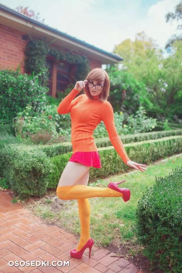 Kayla Erin | Scooby Doo | Velma Dinkley - 3