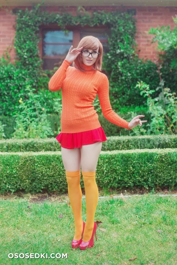 Kayla Erin | Scooby Doo | Velma Dinkley - 4