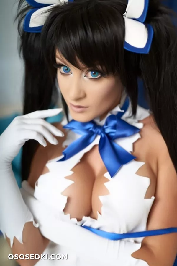 Kate Sarkissian - Hestia erotic patreon cosplay set - 11