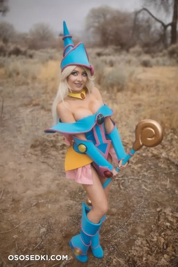 Kate Sarkissian - Dark Magician Girl erotic patreon cosplay set - 41