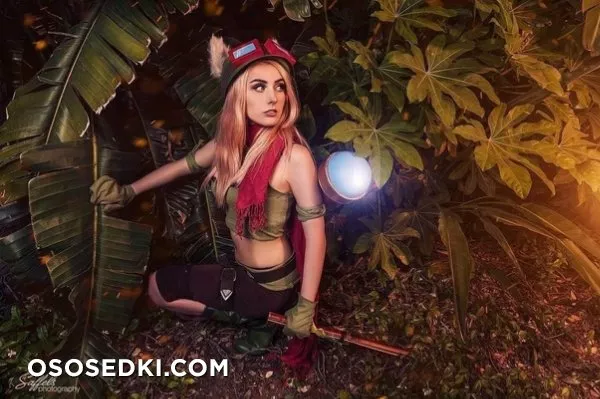 Rolyatistaylor - Teemo (League of Legends) patreon cosplay set - 16