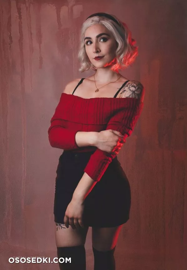 Luxlo - Chilling Adventures of Sabrina cosplay - 20