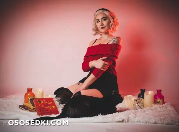 Luxlo - Chilling Adventures of Sabrina cosplay - 22