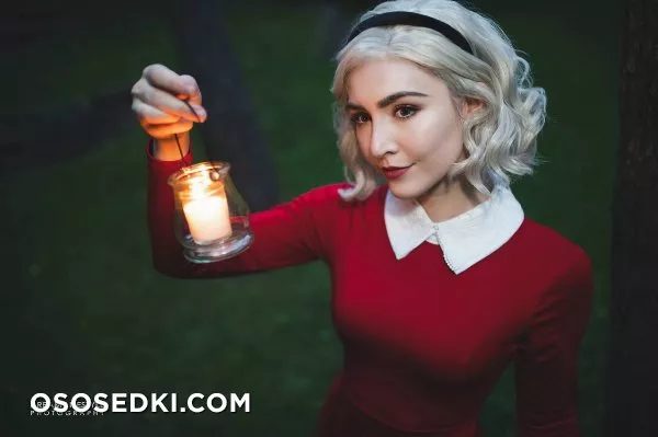 Luxlo - Chilling Adventures of Sabrina cosplay - 46