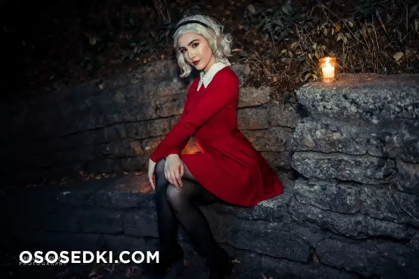 Luxlo - Chilling Adventures of Sabrina cosplay - 52