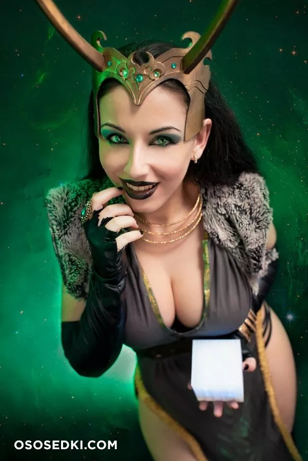 Giada Robin -  Loki (Avengers) patreon cosplay set - 12