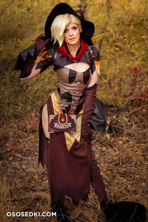 Meggii cosplay - Witch Mercy patreon cosplay set - 21