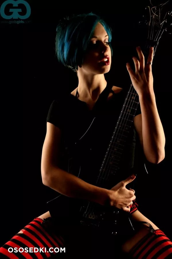SaraOnTheInternet. Striped Stockings. Guitar - 14