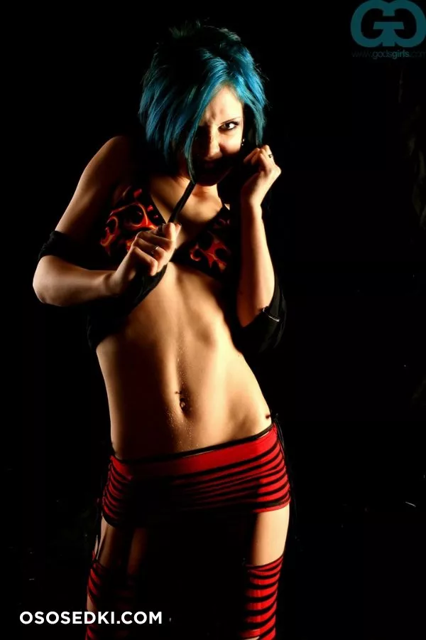 SaraOnTheInternet. Striped Stockings. Guitar - 46