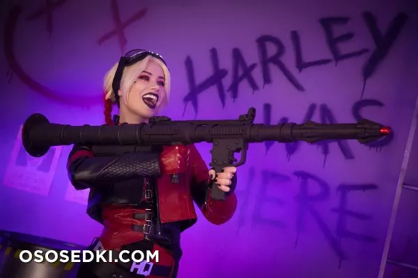 Nichameleon - Harley Quinn patreon cosplay set - 46