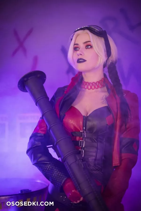 Nichameleon - Harley Quinn patreon cosplay set - 80