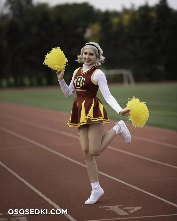 Luxlo cosplay - Cheer Sabrina patreon set - 11