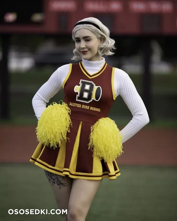 Luxlo cosplay - Cheer Sabrina patreon set - 21