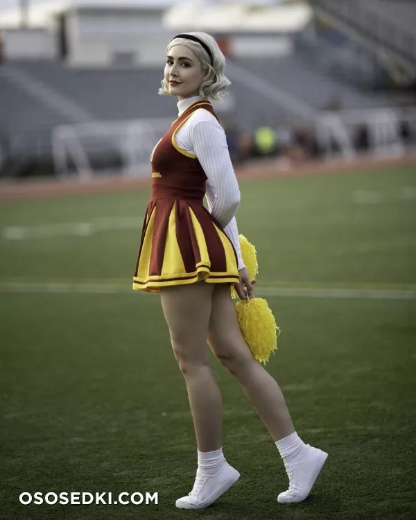 Luxlo cosplay - Cheer Sabrina patreon set - 29