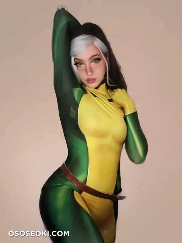 Miss Bri Torress - Rogue patreon cosplay set - 10