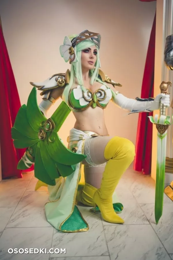 Jessica Nigri - Sr Fetch´d Armor patreon cosplay set - 2