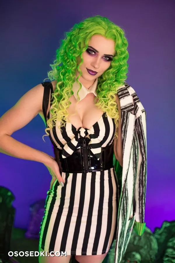 Nichameleon - Beetlejuice patreon cosplay set - 11