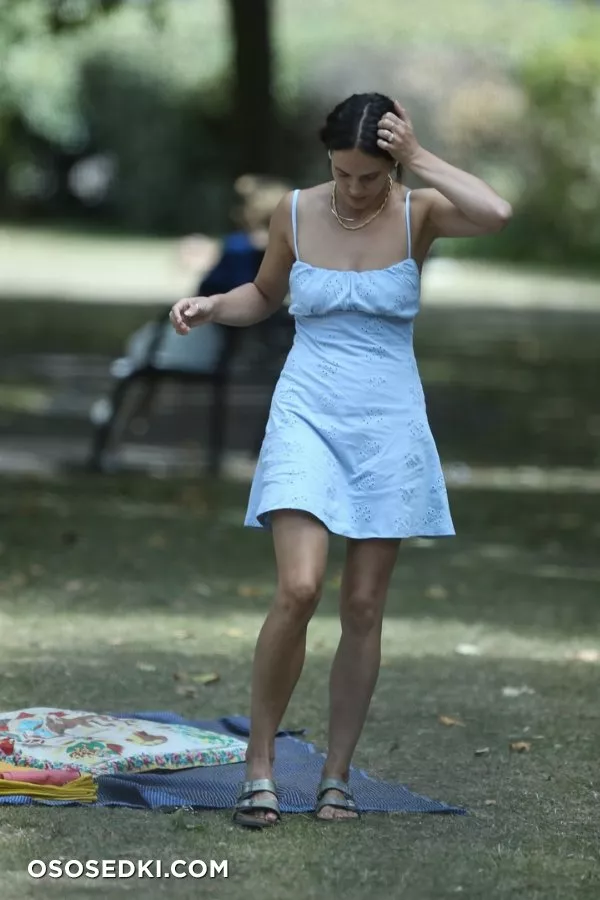 Джессика Браун Финдлей голая - фото Jessica Brown Findlay - 52
