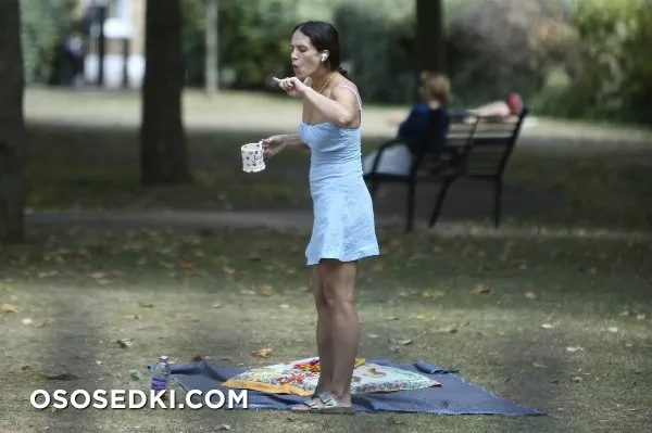 Джессика Браун Финдлей голая - фото Jessica Brown Findlay - 54